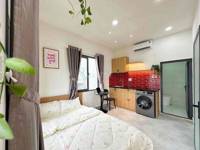 👽STUDIO BAN CÔNG CỬA SỔ NHÀ MỚI THANG MÁY ĐẦY ĐỦ NỘI THẤT SÁT QUẬN 10