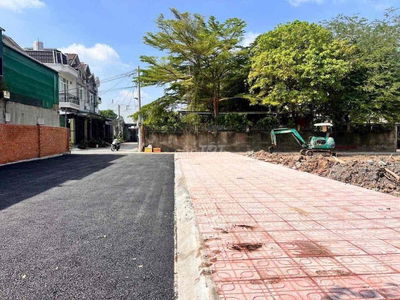 Đất đường Thạnh Lộc 39. sổ riêng, đường nhựa đẹp