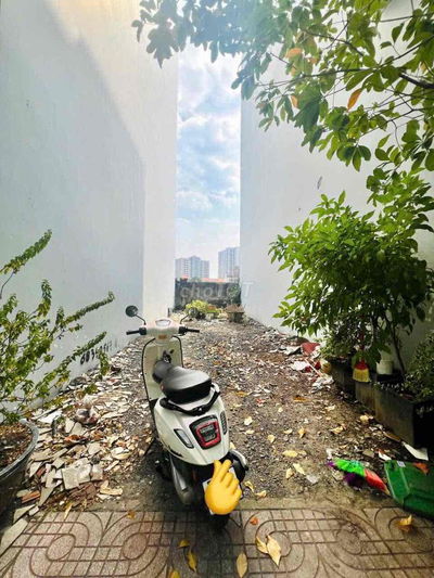 Bán đất khu nhà đồng bộ đường SinCo 4x13.8m giá 5.9 tỷ LH ***