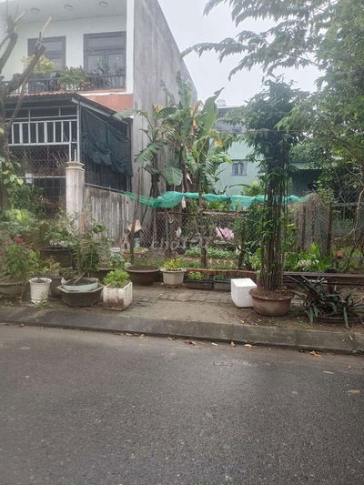 Đất đường Phong Bắc 4,
Lên số nhà 19,
Gần trường học Nguyễn Văn Linh