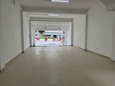 SIÊU PHẨM 8x28 MẶT TIỀN ĐƯỜNG BÌNH THỚI CẤP 4 TRỐNG SUỐT VỊ TRÍ ĐẸP