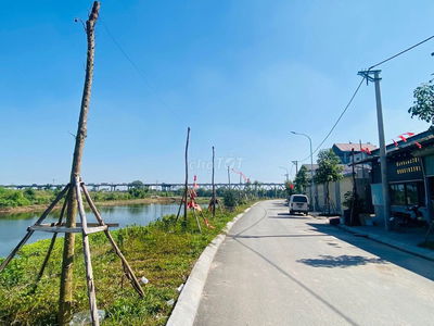 Bán nhà 3 tầng - Đại Độ - Võng La - Chân cầu Thăng Long - Nhỉnh 3 tỷ