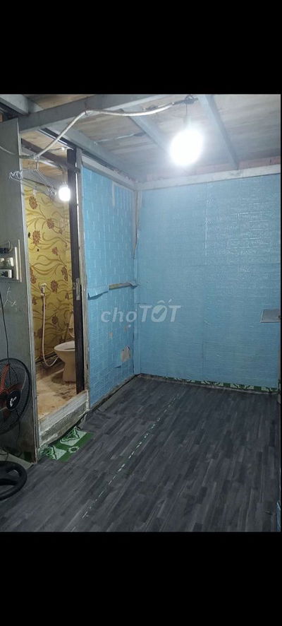 Phòng trọ giá rẻ giờ giấc tự do bao phí wifi nuớc rác xe