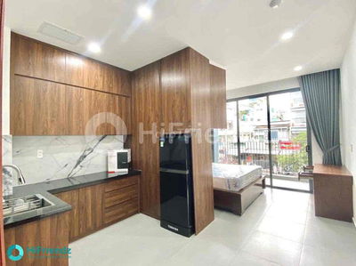 CHO THUÊ CHUNG CƯ MINI / BAN CÔNG - TÁCH BẾP - THANG MÁY / TRUNG TÂM