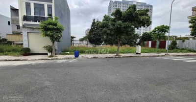 Bán gấp lô đất vị trí đẹp gần KCN Tân Uyên 300m2- 1Tỷ150 đầu tư tốt