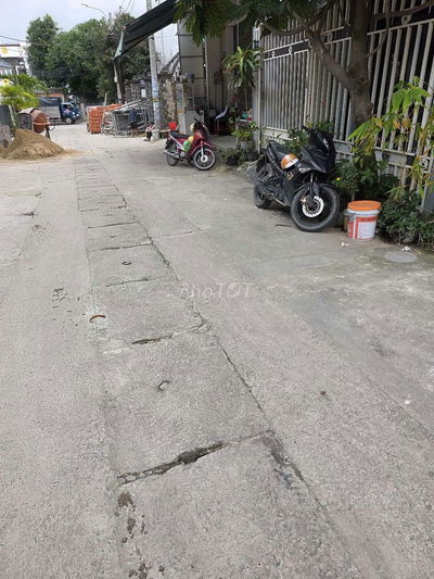 BÁN ĐẤT KIỆT OTO ĐƯỜNG BÀ BANG NHÃN HÒA HẢI