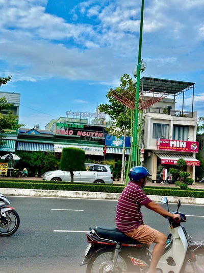 CHO THUÊ MẶT BẰNG KINH DOANH – VỊ TRÍ ĐẸP