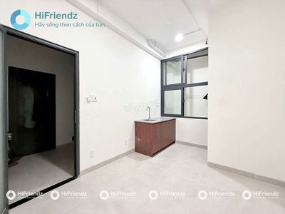 KHAI TRƯƠNG STUDIO MÁY LẠNH SINH VIÊN NVVP SÁT ĐẦM SEN Q11 ĐH VĂN HIẾN