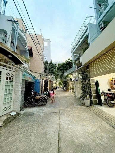 Nhà 3 tầng HXH Thoại Ngọc Hầu – Tân Phú | 84m² | 5PN | Giá nhỉnh 7 tỷ