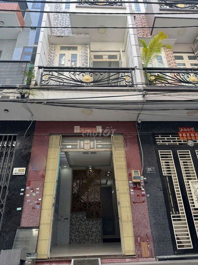 Mễ Cốc P15 Q8 hẻm xe hơi 3m x 12m 
4ty850
2 lâù , sân thượng 4pn 3WC