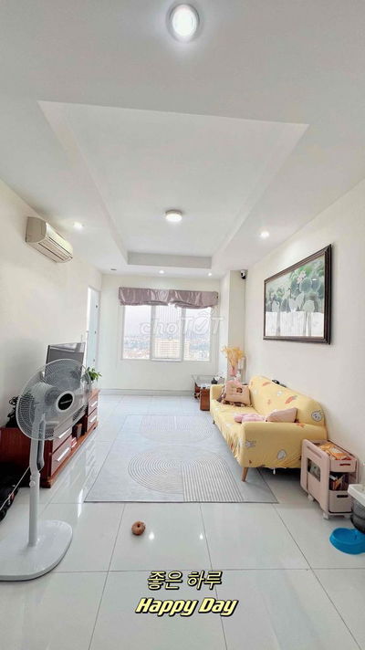 Share phòng trong CC Morning Star