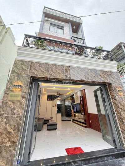 Bán Nhà Góc 2 Mặt tiền Hẻm 935 Huỳnh Tấn Phát, P. Phú Thuận, Q7