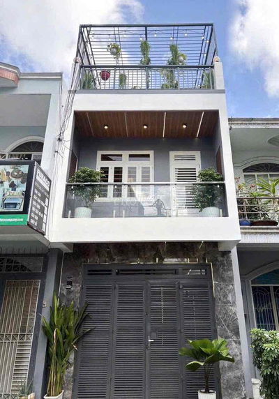 Kẹt tiền bán gấp cuối năm ,Nhà mặt tiền kinh doanh buôn bán