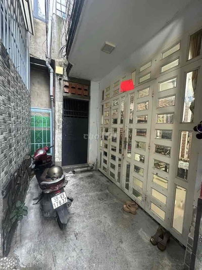 Nhà 2 Tầng, Quang Trung, DTSD: 43m2, 2PN, 2WC