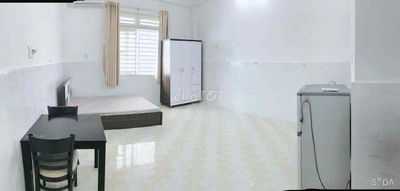 FRee tiền nhà tháng 1 cho bạn nào dọn vào liền . chỉ cần cọc. 40m2