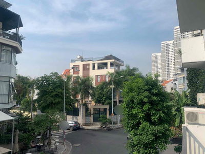 🏢 NHÀ 2 MẶT TIỀN – 3 LẦU 1 TUM | 400m² – THE SUN AVENUE (Q.2)