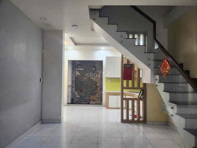 Cho Thuê Nhà 1 Trệt 2 Lầu ST, 3PN – Tây Thạnh, Quận Tân Phú