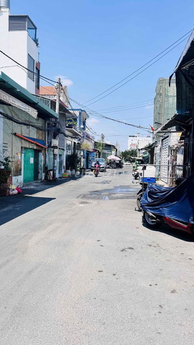 NHÀ CẤP 4 , HẺM XE HƠI 7 CHỔ , HOÀNG TRỌNG MẬU , 105m² , CHỈ 6.x TỶ