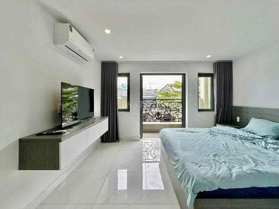 Cho Thuê Phòng Mới 100% Full NT Sát Hàng Xanh Rộng Thoáng Ko Thiếu Gì