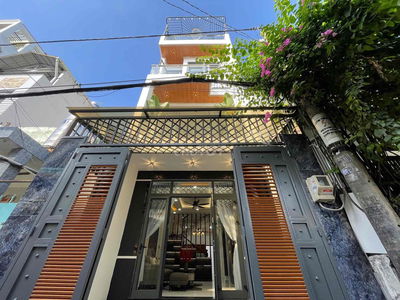 D2- BÌNH THẠNH- 40M2- 6 TỶO