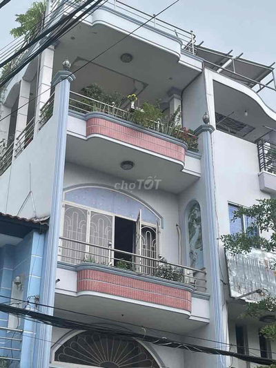 Bán Nhà 5 Tầng 68m2 MẶT TIỀN KINH DOANH BÔNG SAO QUẬN 8 Sổ Hồng Vuông