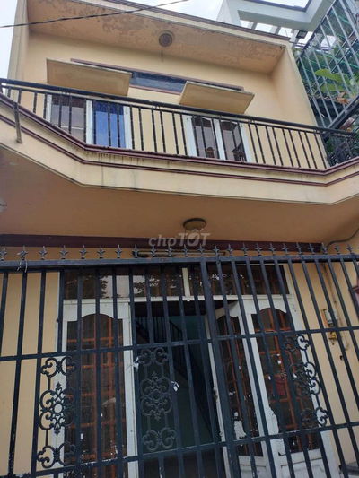 Bán nhà sổ Hồng riêng đường Bình thành