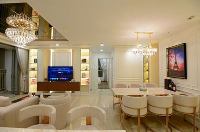 Bán căn 3PN Full nội thất, 95m2, giá 11.9 tỷ, Vinhomes Central Park