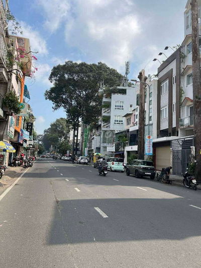 MT Trung tâm Q5, giáp ranh Q1 chủ giảm sâu