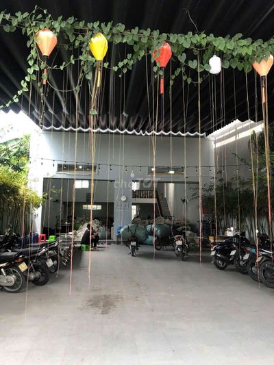 Nhà 10x35m đường đường xuân thới thượng 2