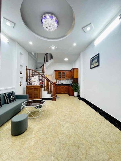 SIÊU ĐỘC TRUNG TÂM PHỐ MINH KHAI NHÀ ĐẸP Ô CHỜ THANG MÁY FULL NỘI THÂT