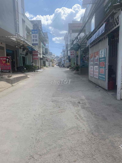 Cho Thuê Căn Hộ 80m2,FULL NỘI THẤT-DALAT