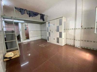 Cho Thuê Phòng Trọ Cực Rộng,  Rẻ, Ở Được 2-3 Người , Nội Thất Đầy Đủ.