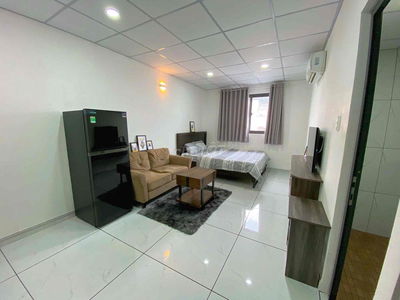 Chung Cư Ngay Phan Đăng Lưu Full NT Có Bảo Vệ 24/24 Giờ Giấc Tự Do