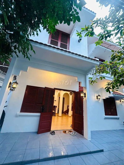 🛑 CHO THUÊ BIỆT THỰ 3 TẦNG ĐƯỜNG: QUANG TRUNG - SÂN VƯỜN