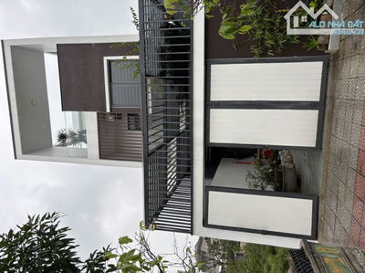 Nhà mặt tiền 2 mặt sông thoáng mát quanh năm khu nghĩ dưỡng người giàu