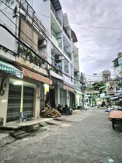 Bán nhà hẻm 10m Xe tải  Đường Trần Văn Quang