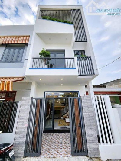 Nhà 1/ Chu Văn An, Bình Thạnh, DT 42m2 giá 4 tỷ 1. Sẵn HĐ thuê 15tr. Công chứng ngay