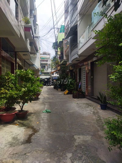 Phòng trọ Phường 10, Quận 11 (nay là phường Bình Thới)