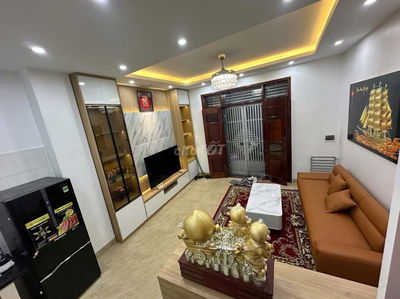 BÁN NHÀ DÂN XÂY Ở VIỆT HƯNG  , GIÁ HỢP LÝ , CÁCH MẶT PHỐ VIỆT HƯNG 20M