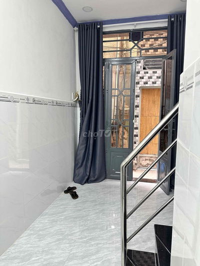 nha trong hem 14m 2phong ngu  , 2 lau  ,  F1Q8