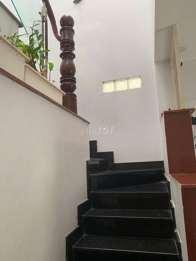 Cần bán nhà đường Gò Dầu - P Tân Sơn Nhì đúc 1 lầu đẹp