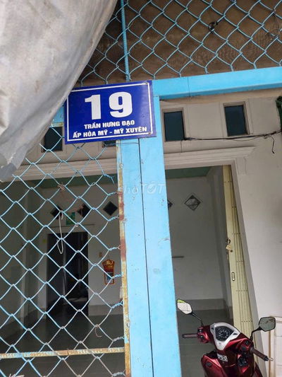 Bán nhà mặt tiền