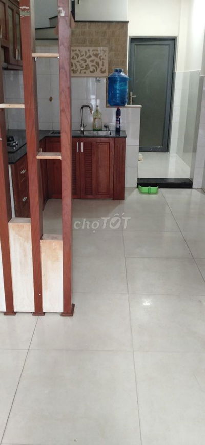 Ngcan HXH lê trong tấn 3pn , 2wc nhà sạch sẽ