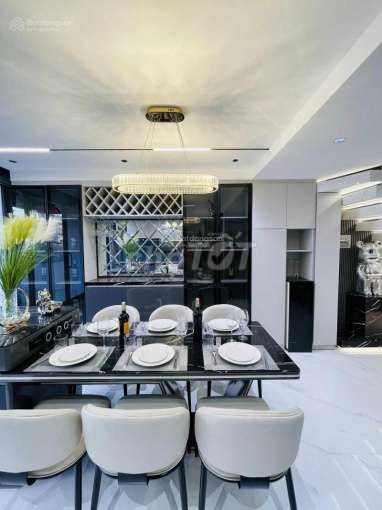 🇻🇳 Bán nhà Mặt tiền Nguyễn Chí Thanh, P16, Quận 11 gần ngay 3/2.