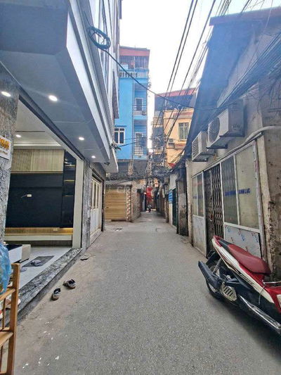 Chính chủ cần bán gấp Kim Giang 36m 5 tầng 4 ngủ nhỉnh 8.x tỷ.