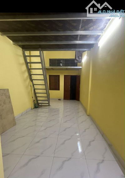 CHỈ 5 TRIỆU!!! CHO THUÊ NHÀ PHỐ NGUYỄN XIỂN