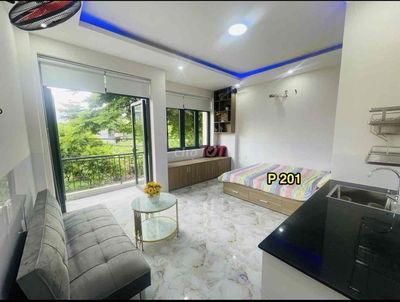 PHÒNG BAN CÔNG MỚI SẠCH ĐẸP - ĐỦ NỘI THẤT - GIỜ TỰ DO - XE FREE