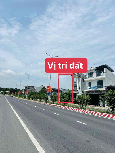 Mặt tiền thống nhất làng đại học quốc gia