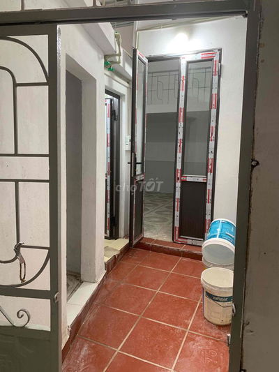 Cho thuê nhà hộ gia đình