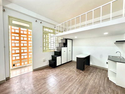 PHÒNG MỚI XÂY CÓ GÁC, BAN CÔNG CỬA SỔ TRUNG TÂM BÌNH THẠNH